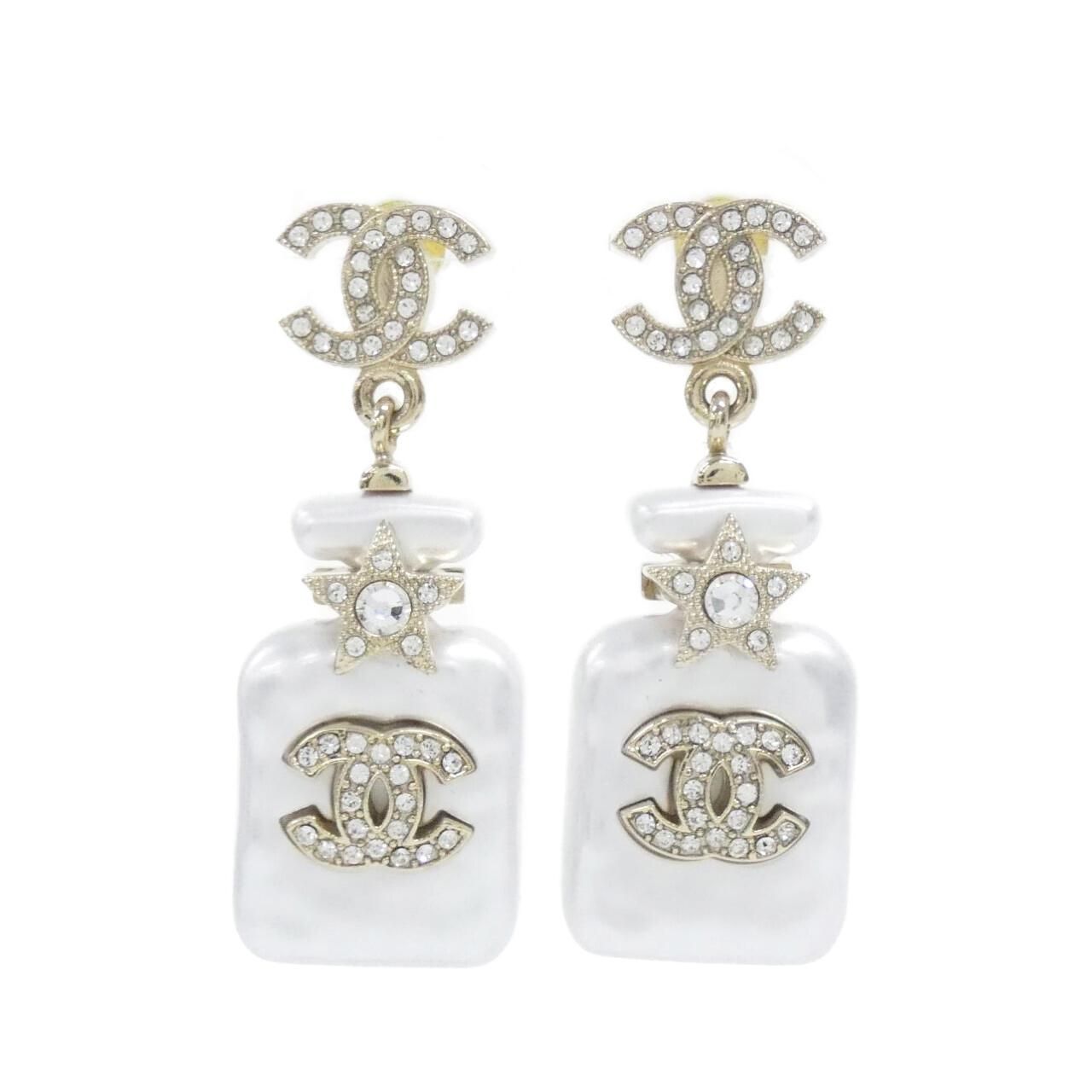 Chanel Earrings Gold