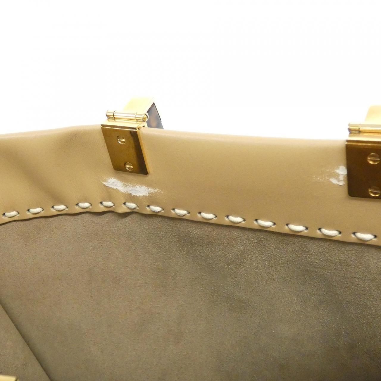 Fendi Sunshine Bag Handbag Gold — view 9