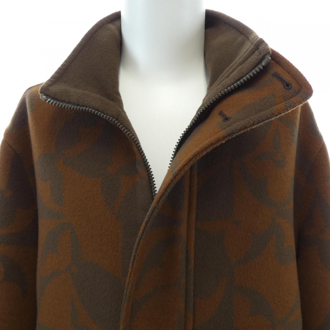 Louis Vuitton Jacquard Monogram Flower Jacket — view 6