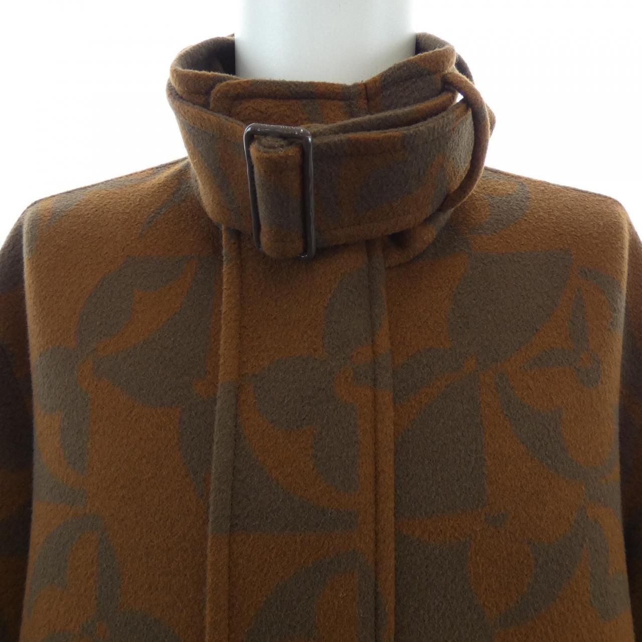 Louis Vuitton Jacquard Monogram Flower Jacket — view 5