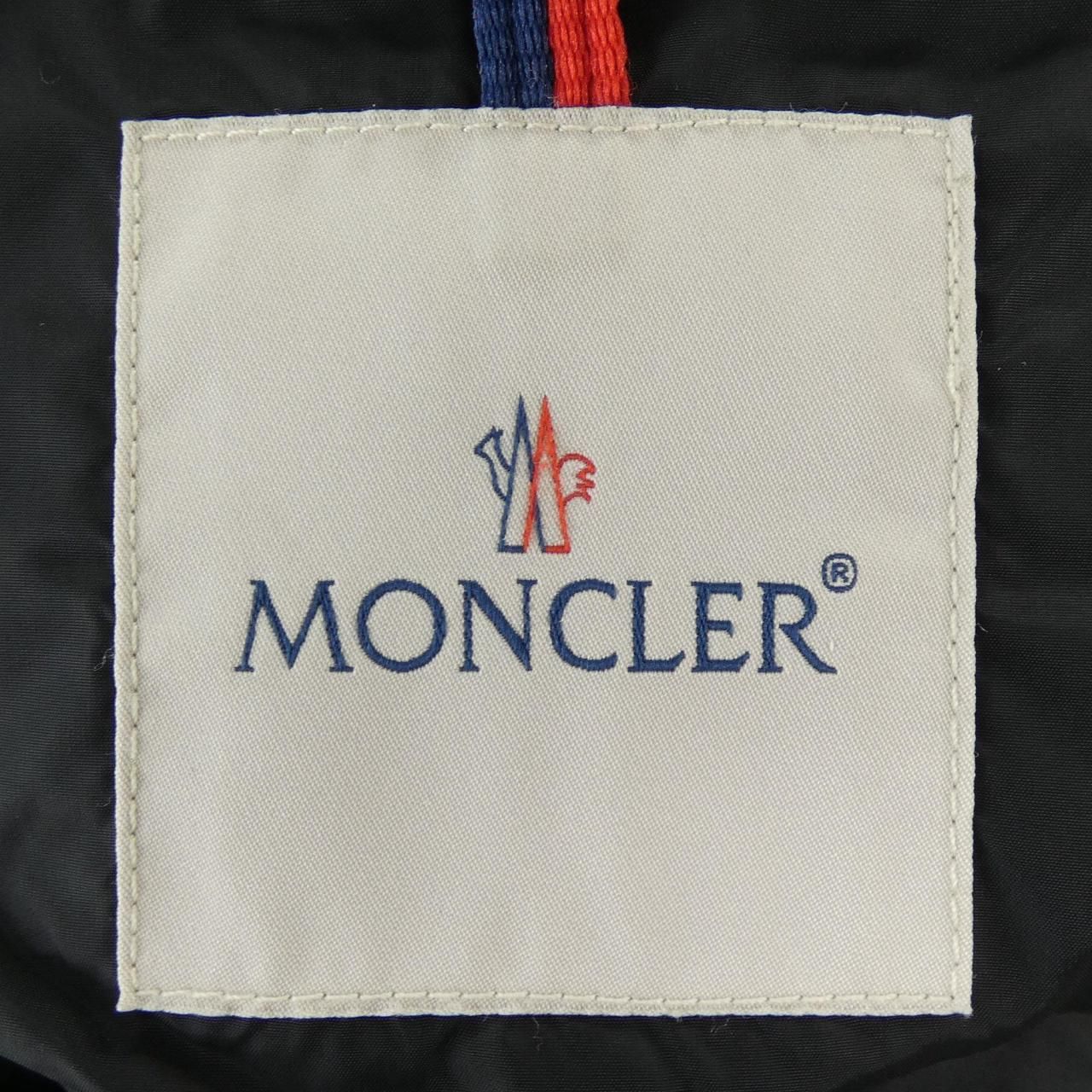 Moncler Affton Down Jacket Coat — view 5