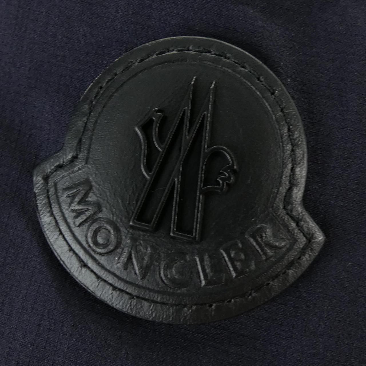 Moncler Barron Down Jacket — view 9
