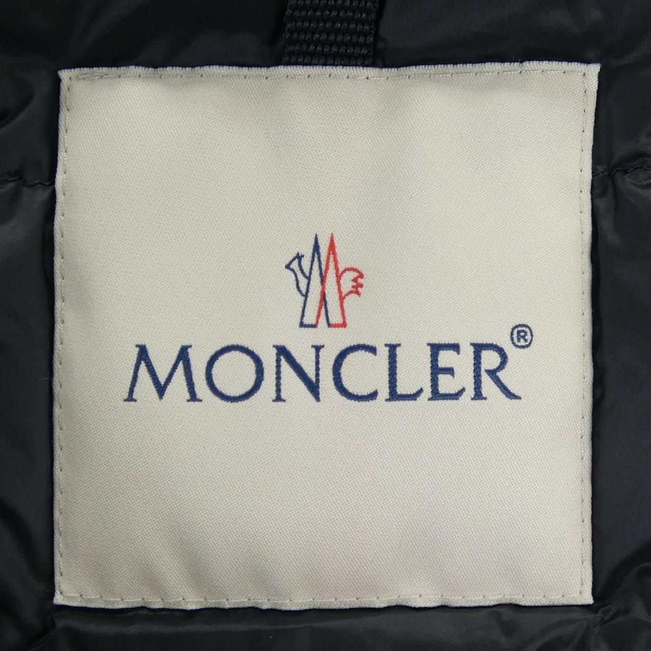 Moncler Barron Down Jacket — view 6