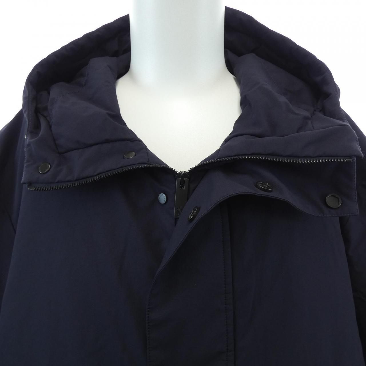 Moncler Barron Down Jacket — view 7
