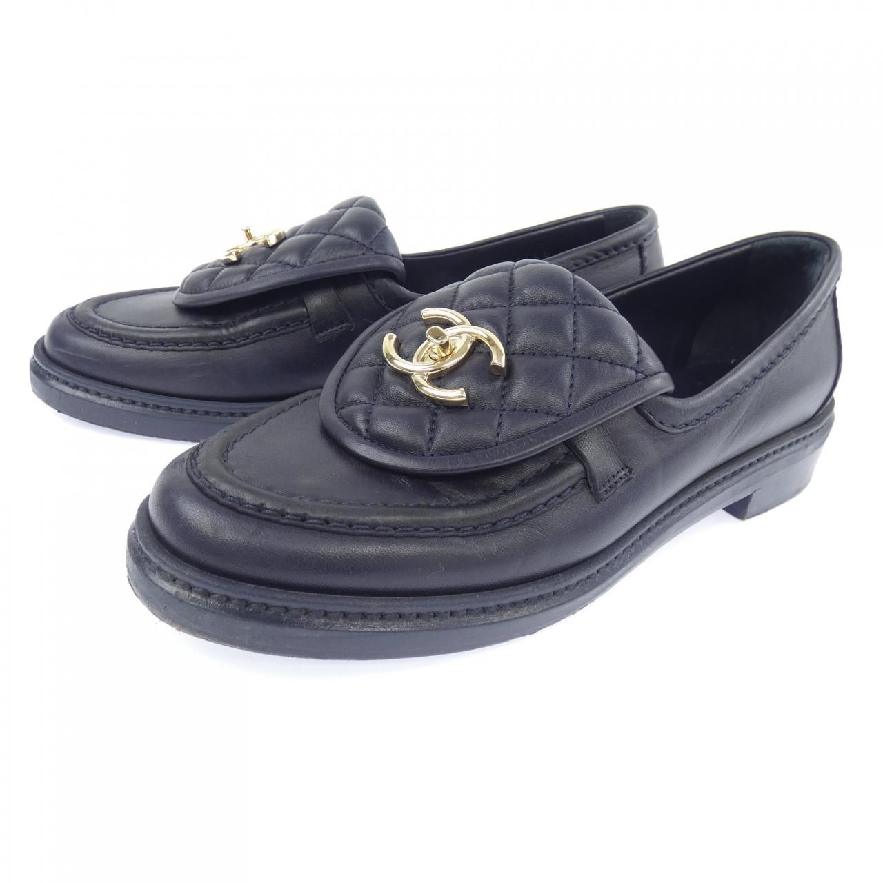 Chanel Loafers Turnlock Quilted Shoes — view 3