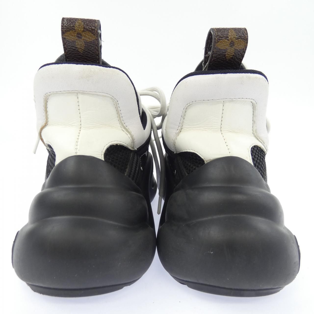 Louis Vuitton Line Sneakers — view 5