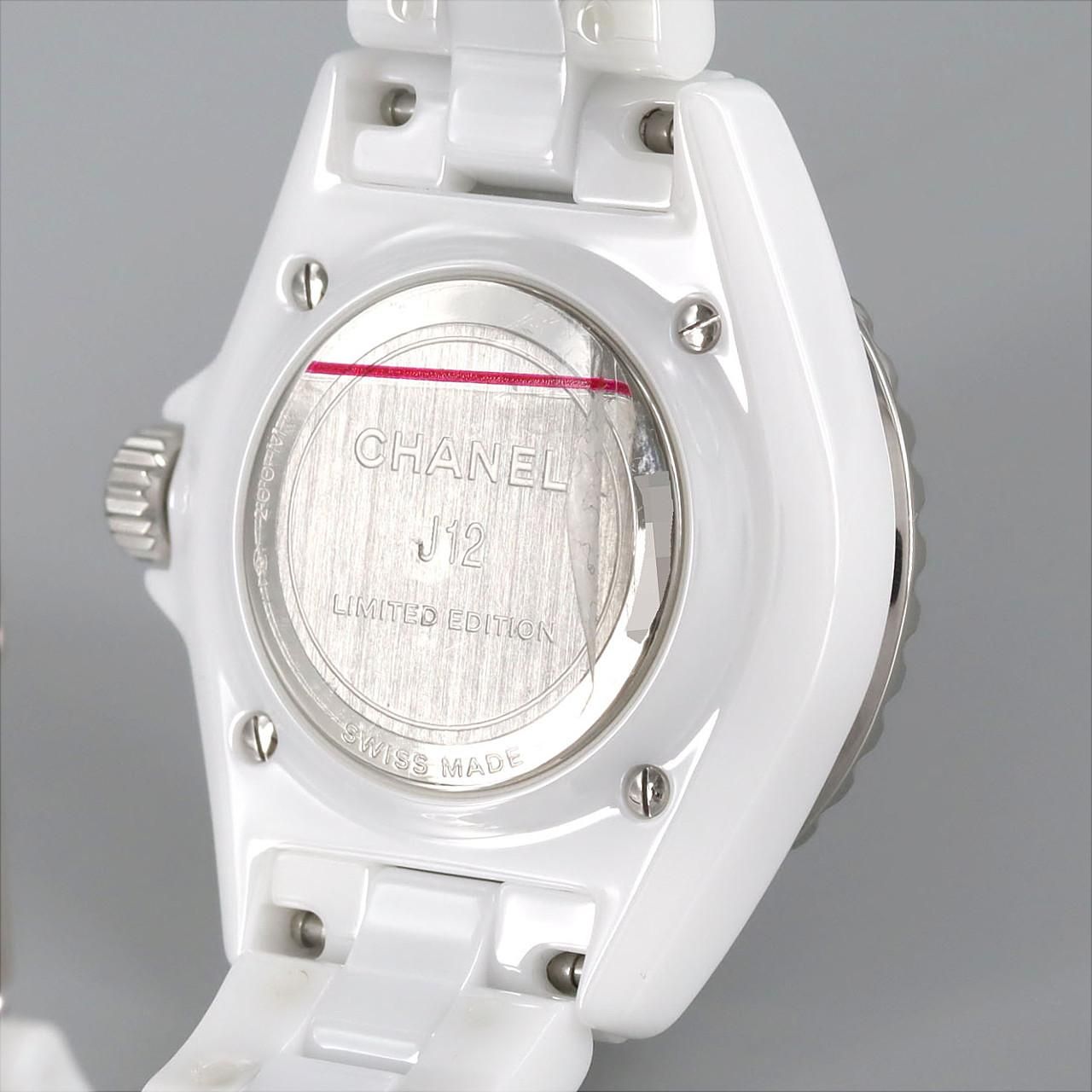 Chanel Wanted de 33 mm Ceramic Quartz Watch — view 8