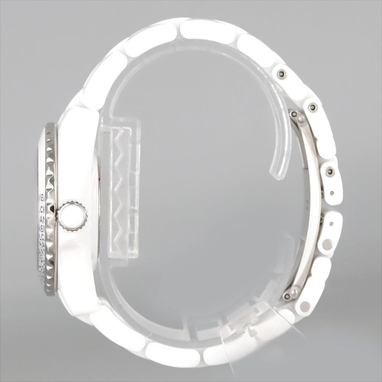Chanel Wanted de 33 mm Ceramic Quartz Watch — view 3