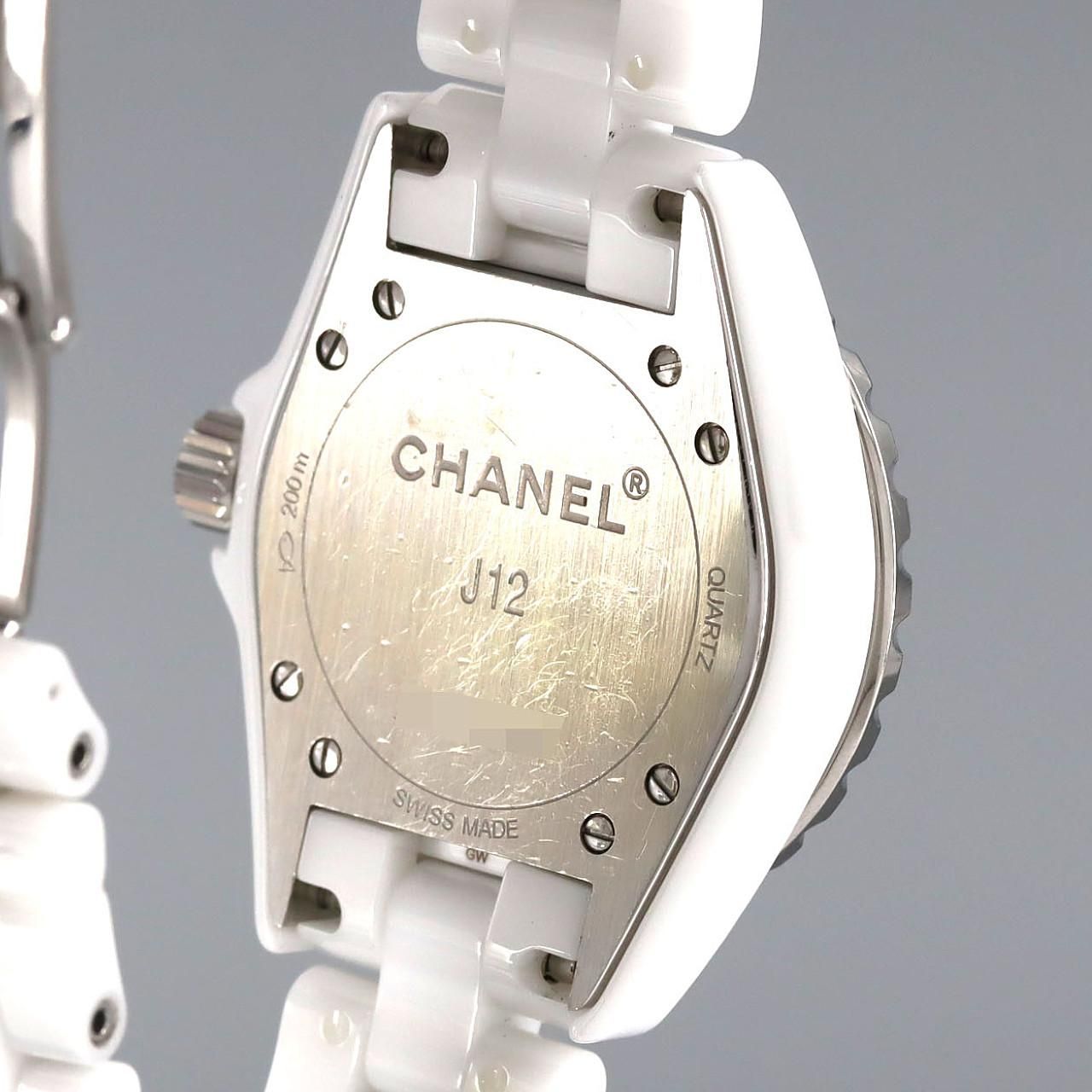 Chanel 33 mm Ceramic Quartz Watch — view 5