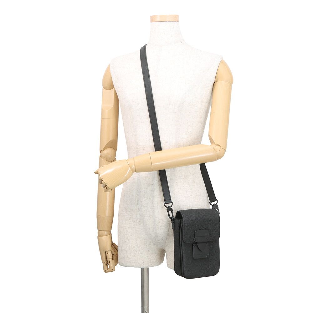 Louis Vuitton Shoulder Bag Monogram Taurillon S Rock Vertical Wearable Wallet — view 4