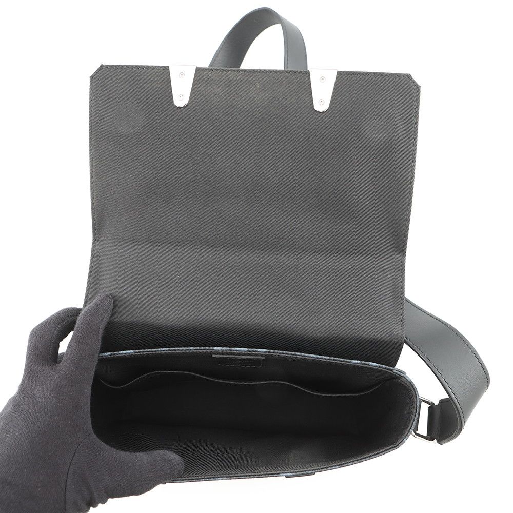 Louis Vuitton Shoulder Bag Monogram Pastel Trunk Messenger PM Virgil Abloh Black — view 5