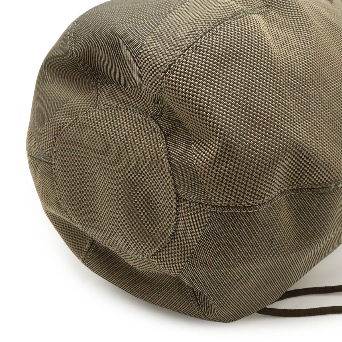 Louis Vuitton Damier Geant Matero PM Drawstring Shoulder Bag Semi Tail — view 3