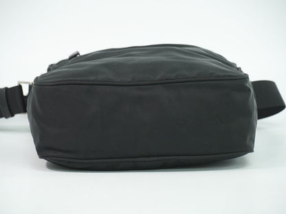 Prada Nylon Shoulder Bag Pochette Black — view 3