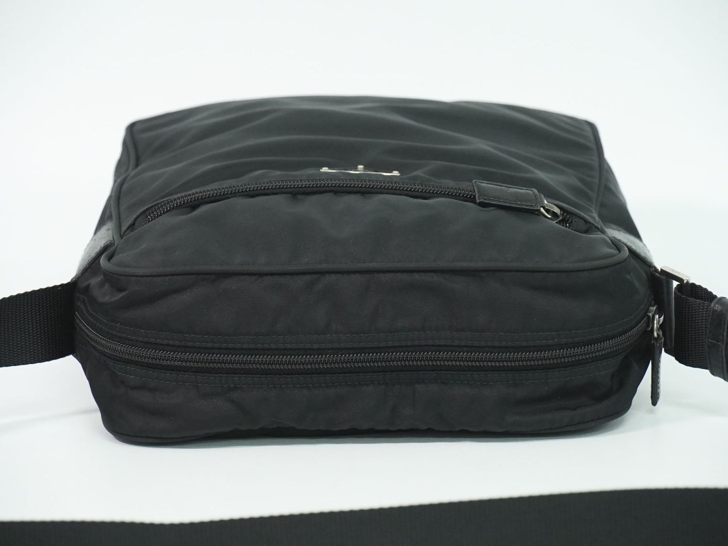 Prada Nylon Shoulder Bag Pochette Black — view 5