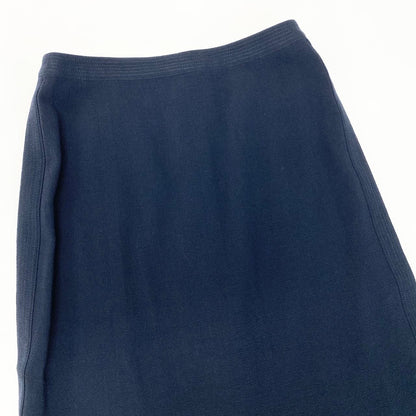 Chanel Boutique Front Button a Line Skirt Calf Length CC Logo 38 Navy Wool — view 6