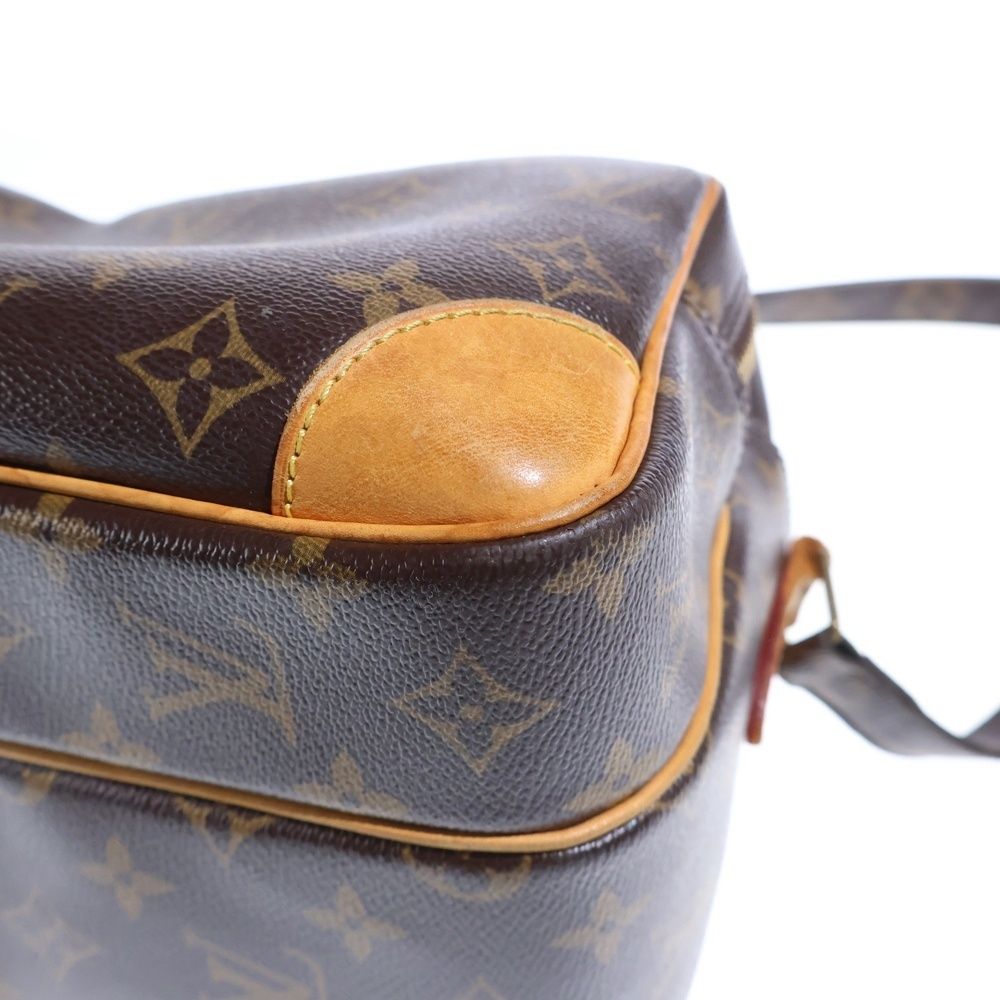 Louis Vuitton Monogram Nile Shoulder Bag Brown Leather Gold — view 5