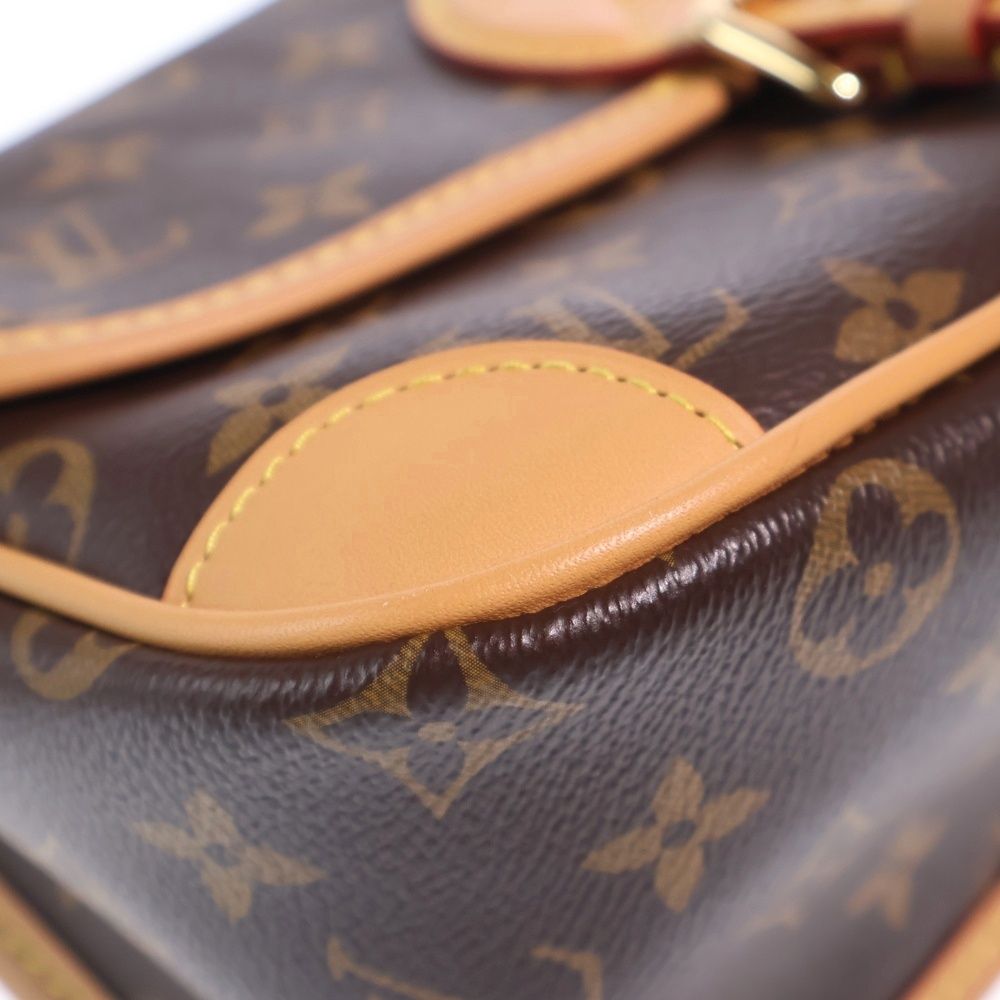 Louis Vuitton Monogram Diane NM PM Shoulder Bag Brown Leather Gold — view 5