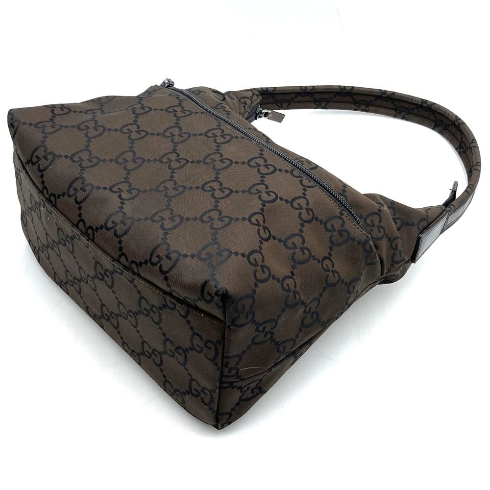 Gucci 001 Shoulder Bag GG Nylon Brown — view 2