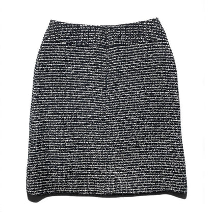 Chanel Tweed Skirt Knee Length Logo Plate 36 Black White — view 3