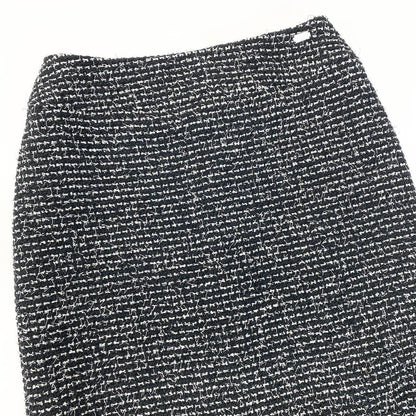 Chanel Tweed Skirt Knee Length Logo Plate 36 Black White — view 4
