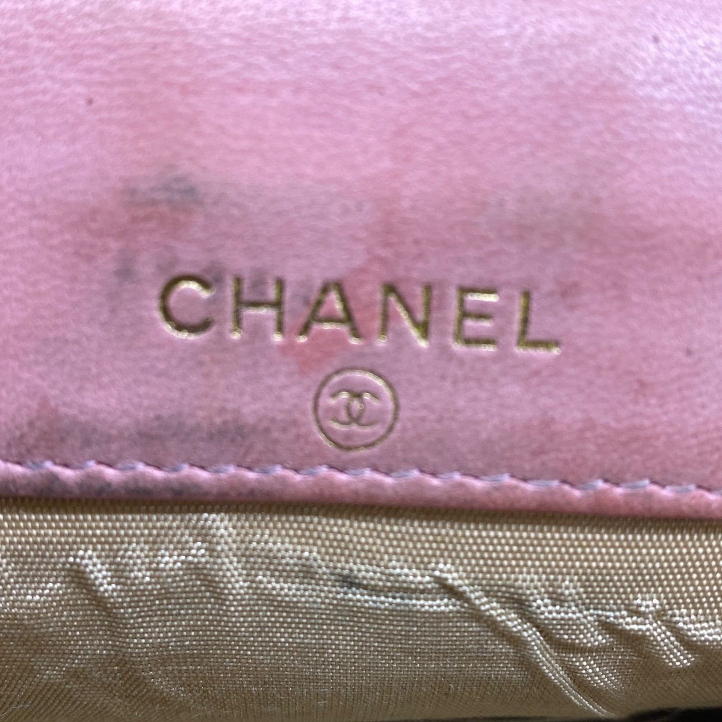 Chanel Fold Wallet Compact Caviar Leather Pink CC Logo — view 9