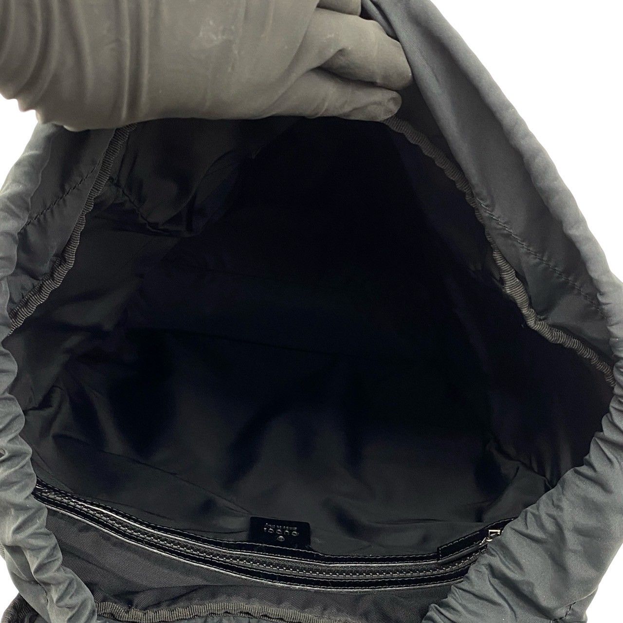 Gucci Taiga Head Webbing Leather Techno Canvas Backpack Black — view 9