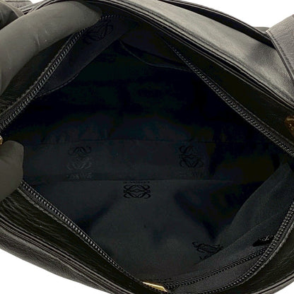 Loewe Vintage Anagram Logo Nappa Leather Shoulder Bag Pochette Black — view 9