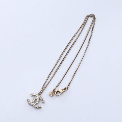 Chanel Necklace CC Logo — view 3