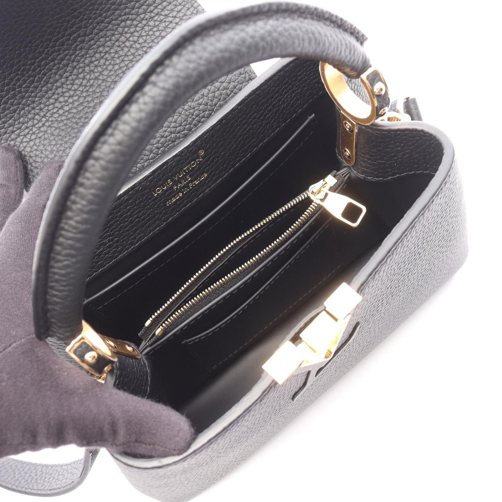 Louis Vuitton Handbag My Capucines 2-Way Noir Leather — view 3
