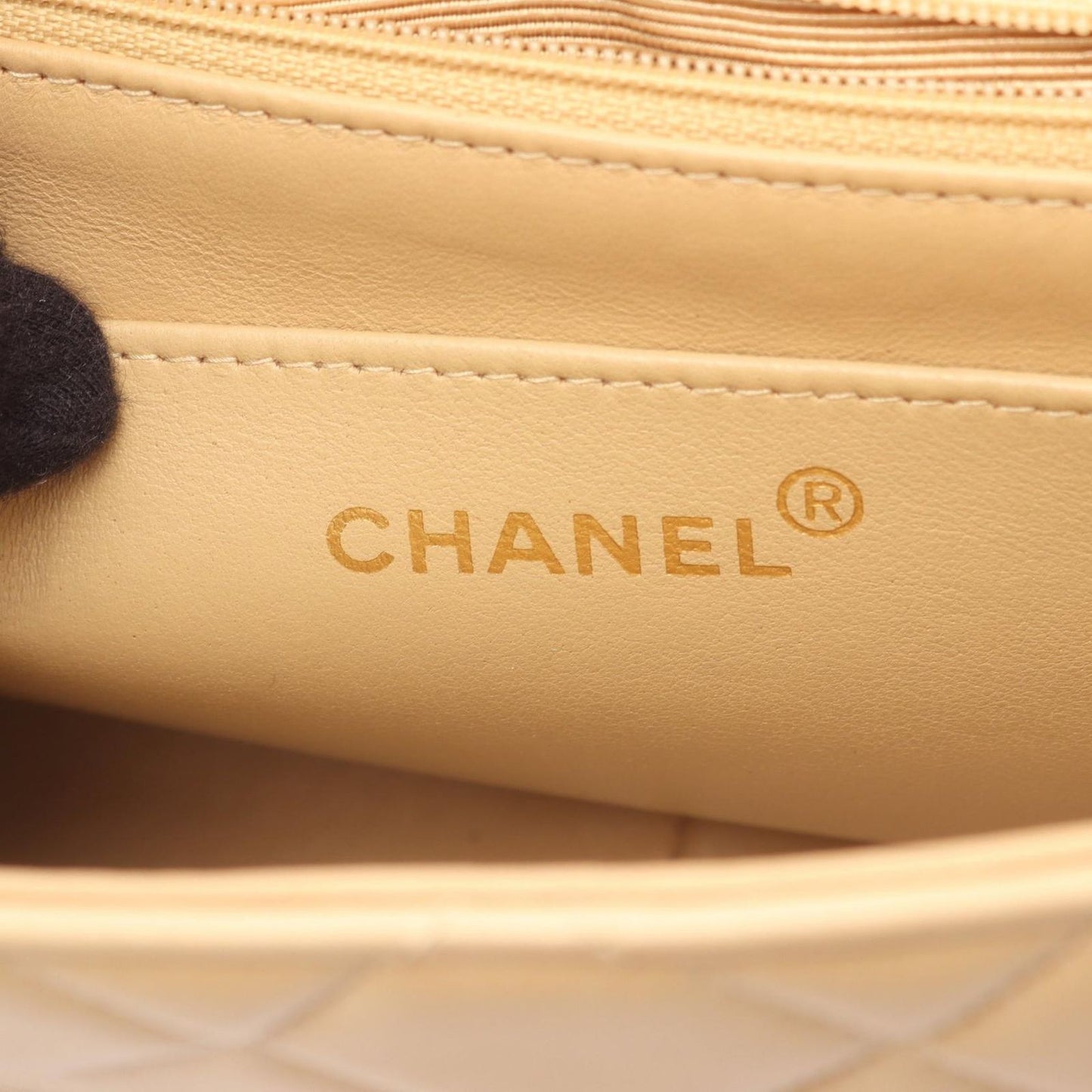 Chanel Shoulder Bag Quilted Diana Flap Beige Lambskin Chain — view 4