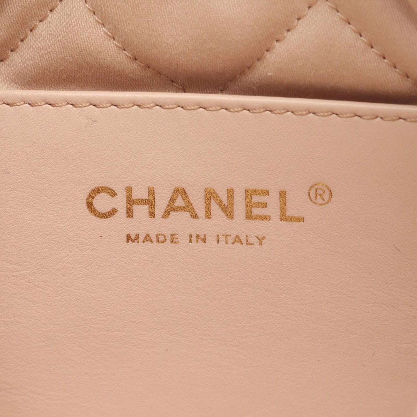 Chanel Shoulder Bag 22 Mini Champagne Gold Leather 22 Quilted Chain — view 4