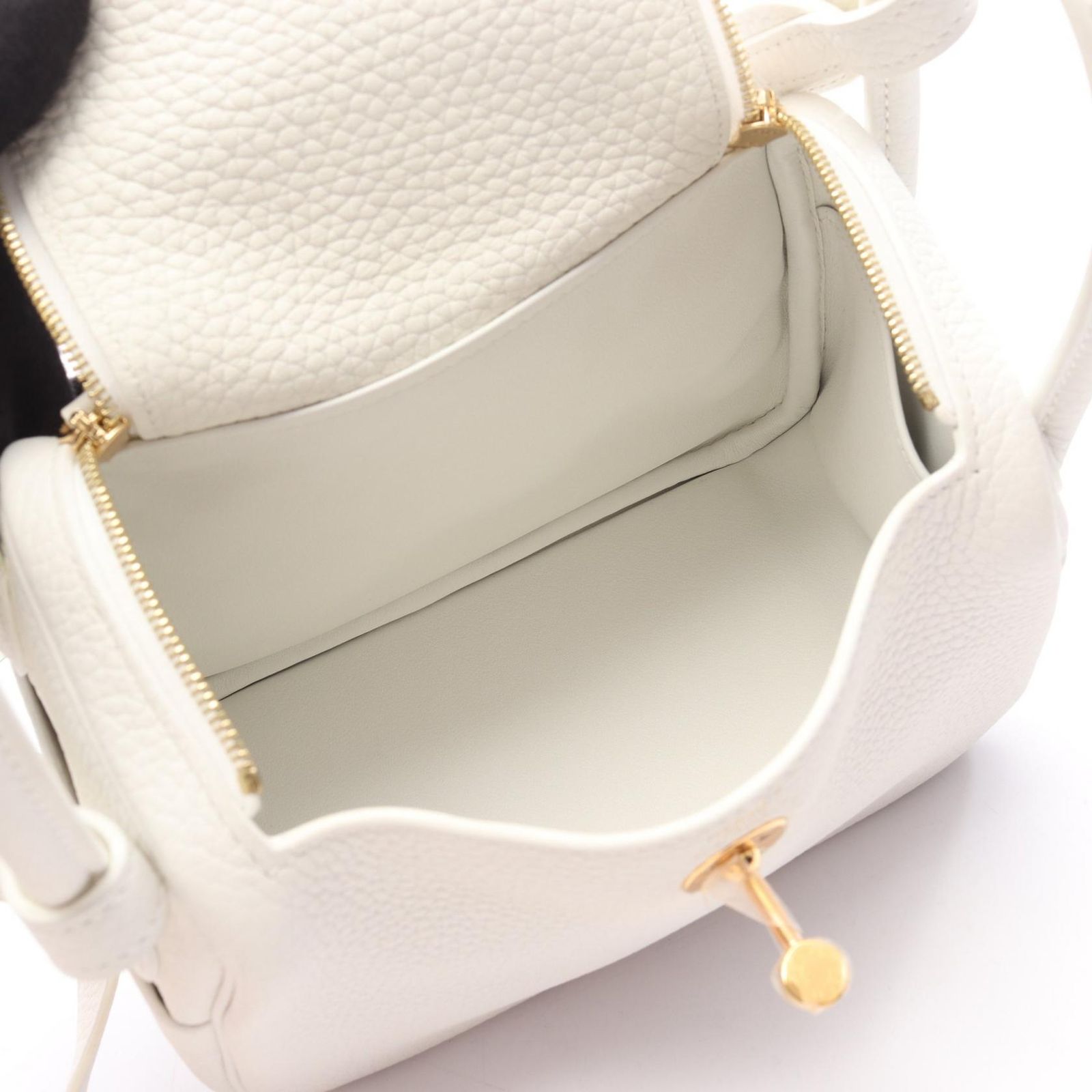 Hermes Shoulder Bag Lindy Mini White Leather — view 3