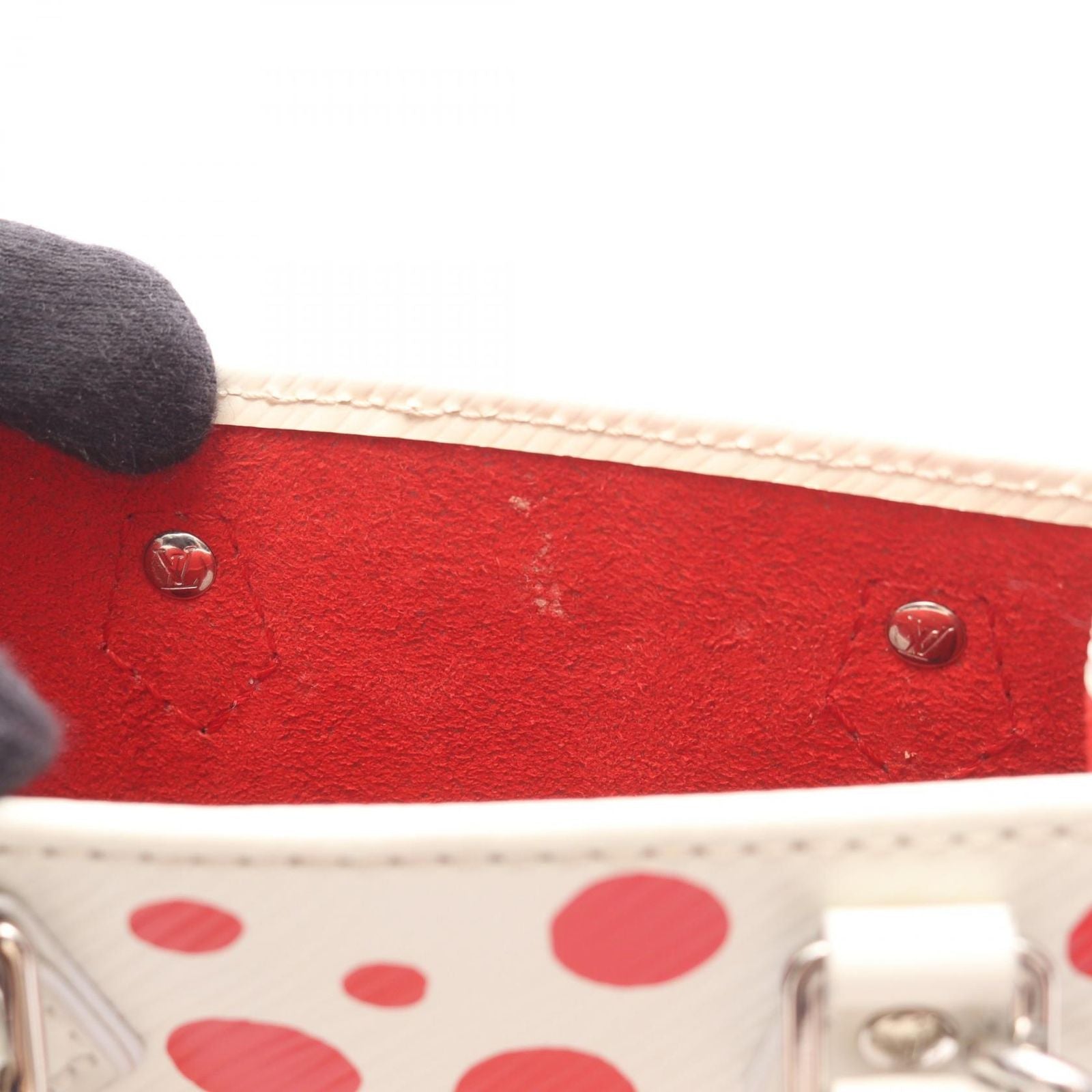 Louis Vuitton Handbag Yayoi Kusama Petite Sac Plat 2-Way White Red Leather LV Yk — view 5