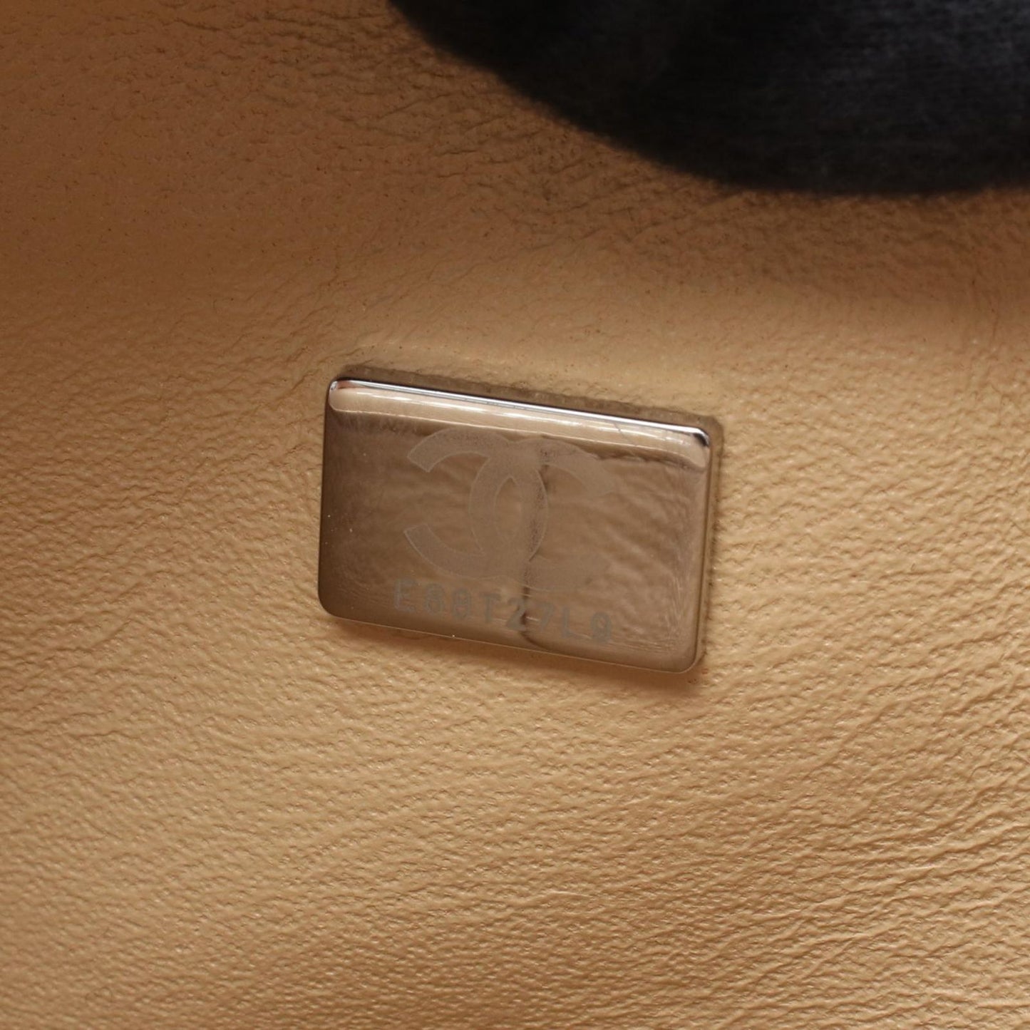 Chanel Shoulder Bag Quilted Double Flap Beige Caviar Leather Chain — view 5