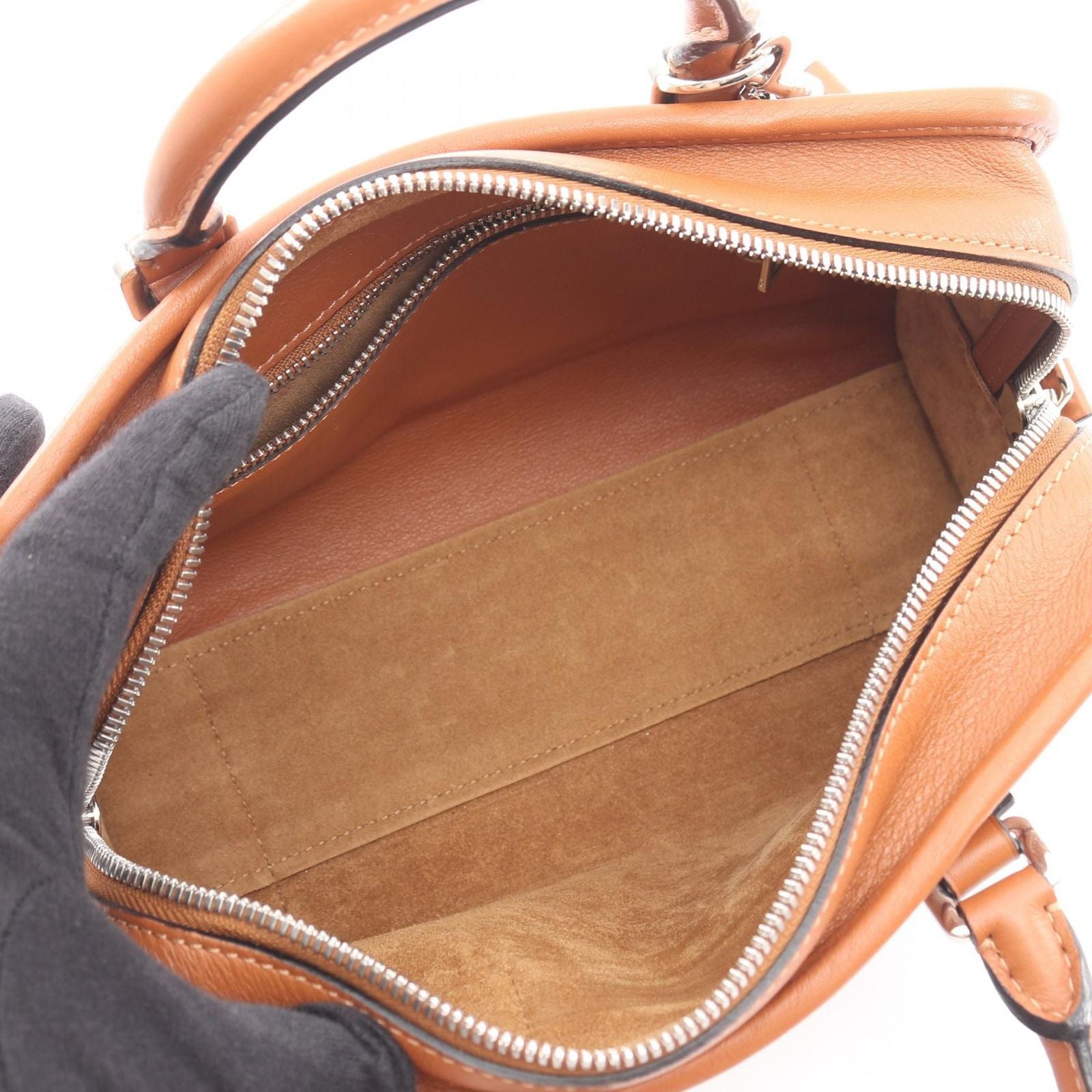 Loewe Handbag Amazona 23 2-Way Brown Leather — view 3