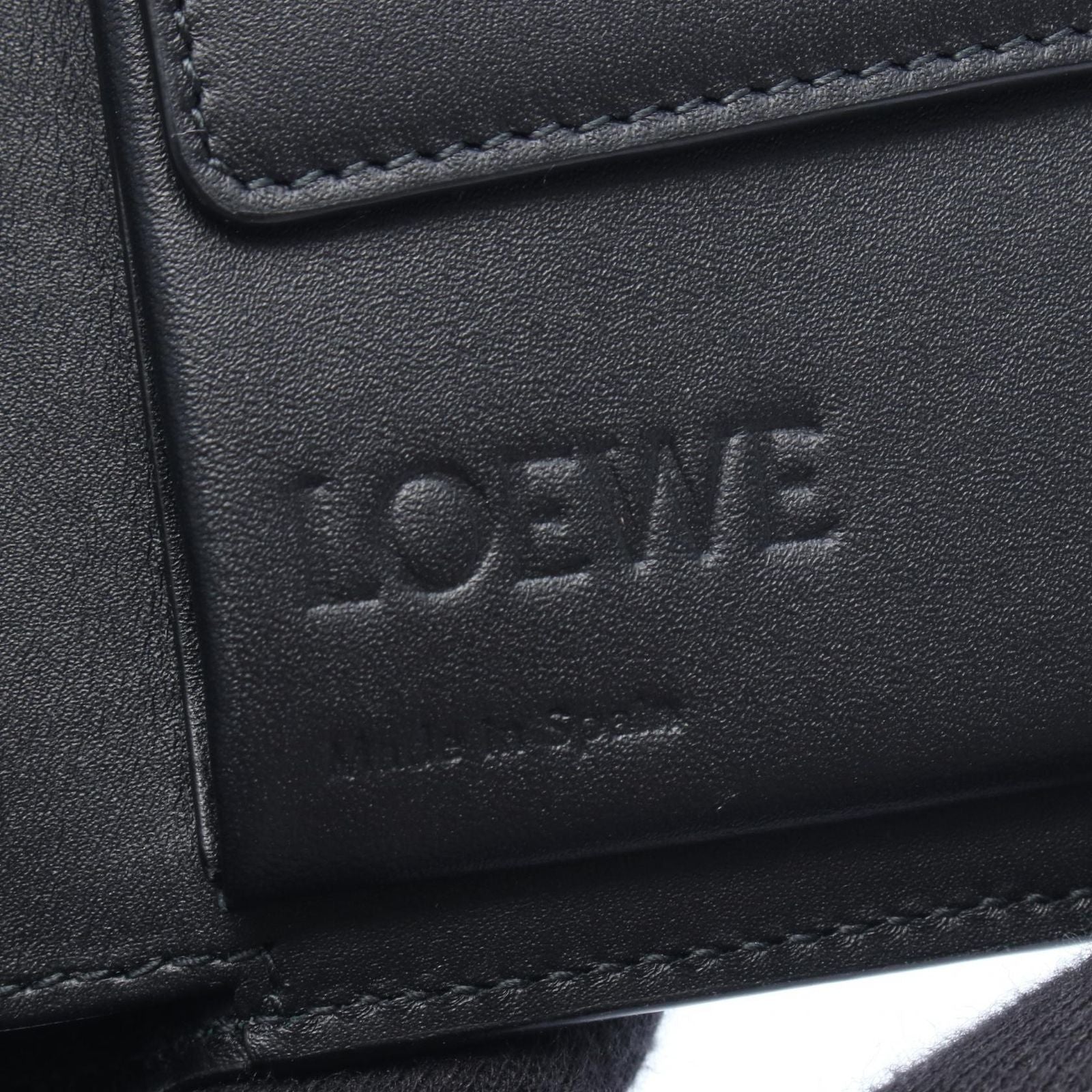 Loewe Bifold Wallet Puzzle Coin Green Leather — view 4