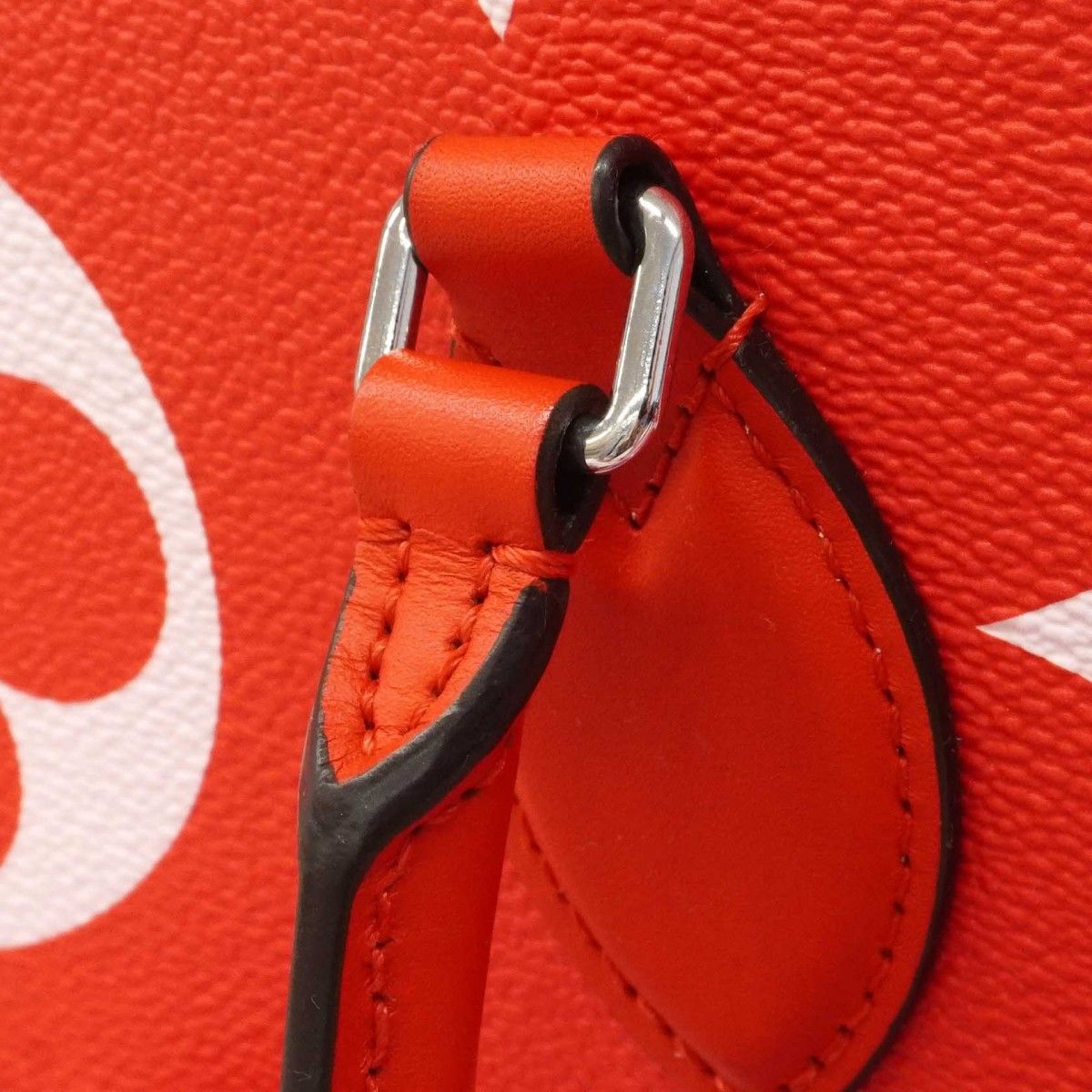 Louis Vuitton Tote LV Escale On The Go GM Rouge 2-Way — view 9