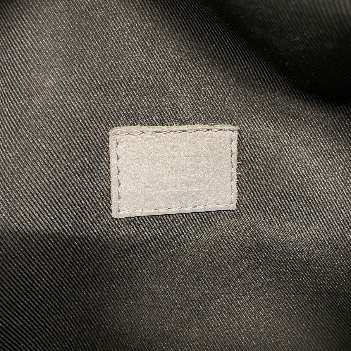 Louis Vuitton Belt Bag Monogram Shadow Discovery PM Anthracite Gray — view 5