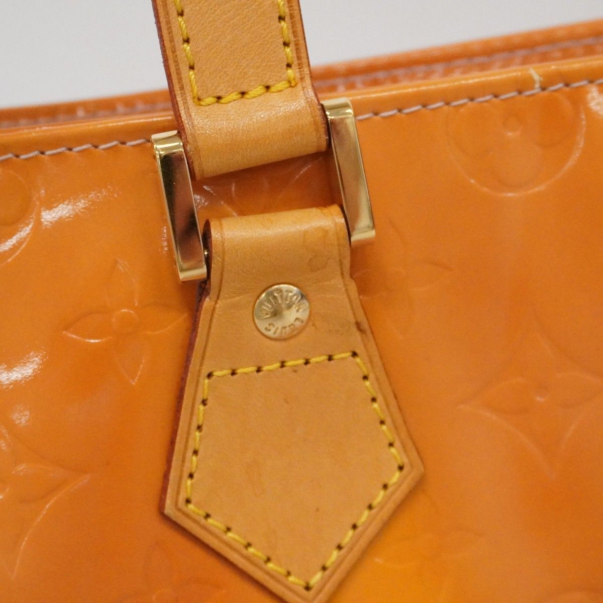 Louis Vuitton Tote Vernis Houston Rose — view 8