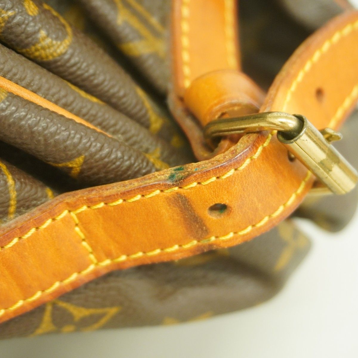 Louis Vuitton Shoulder Bag Monogram Saumur 35 Brown — view 7