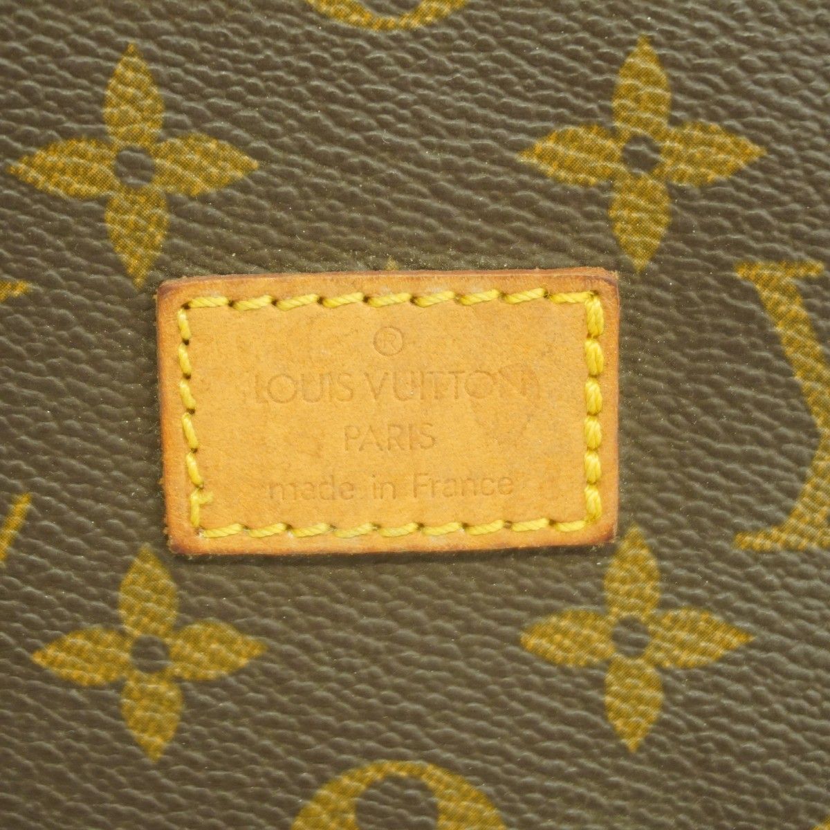 Louis Vuitton Shoulder Bag Monogram Saumur 35 Brown — view 5