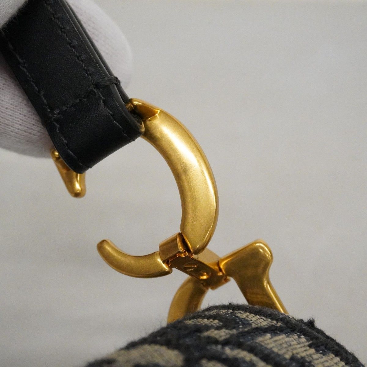 Dior Handbag Oblique Saddle Canvas Navy Gold — view 7