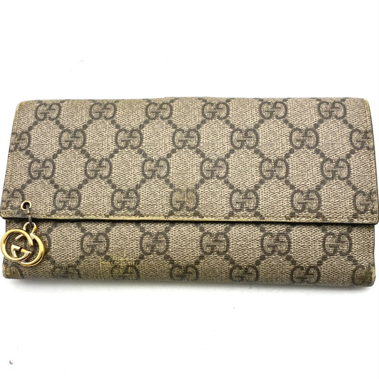 Gucci Wallet GG Supreme Hook Card
