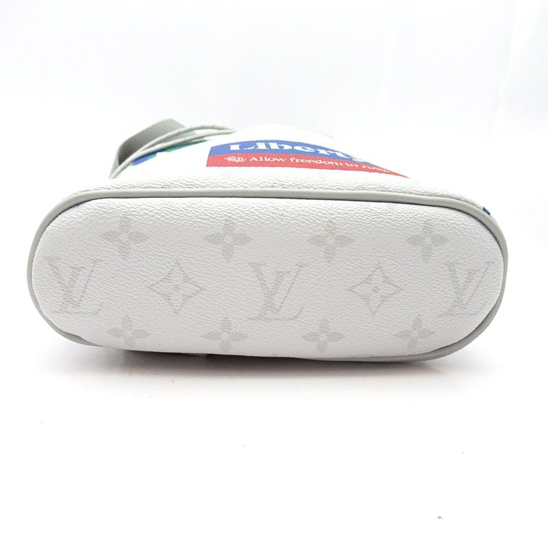 Louis Vuitton Chalk Sling Bag Monogram Blanc — view 6