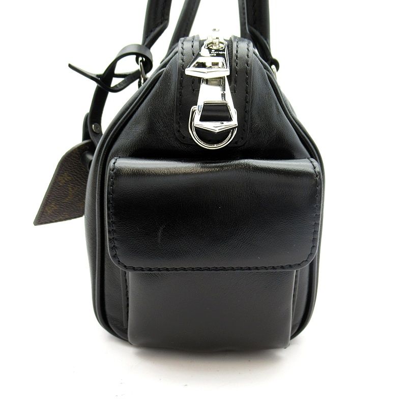 Louis Vuitton Speedy Cargo Lambskin Shoulder Bag Black — view 3