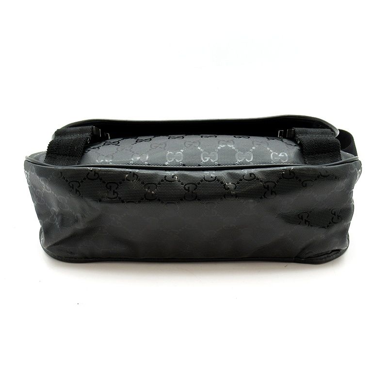Gucci GG Supreme Shoulder Bag Leather Black — view 6