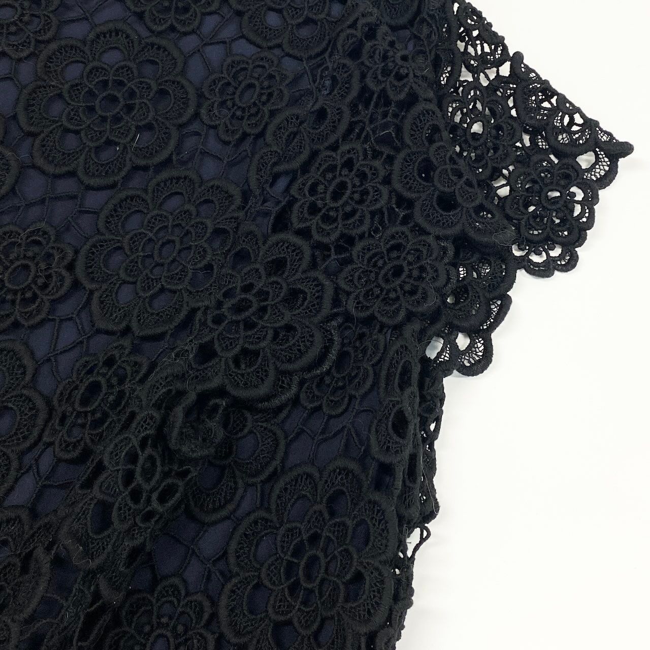 Dior Flower Lace Dress Tiered 44 Black Navy — view 7