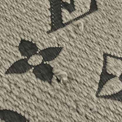 Louis Vuitton Scarf Echarpe Logo Mania Wool Gray — view 7