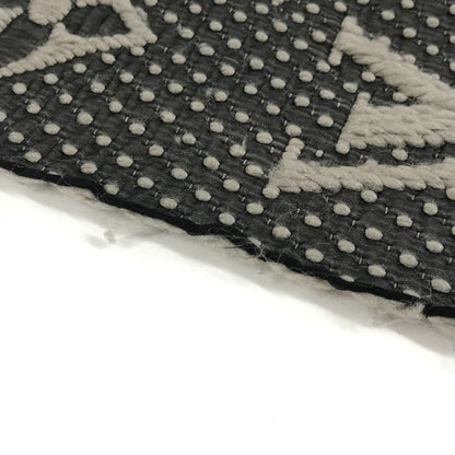 Louis Vuitton Scarf Echarpe Logo Mania Wool Gray — view 3