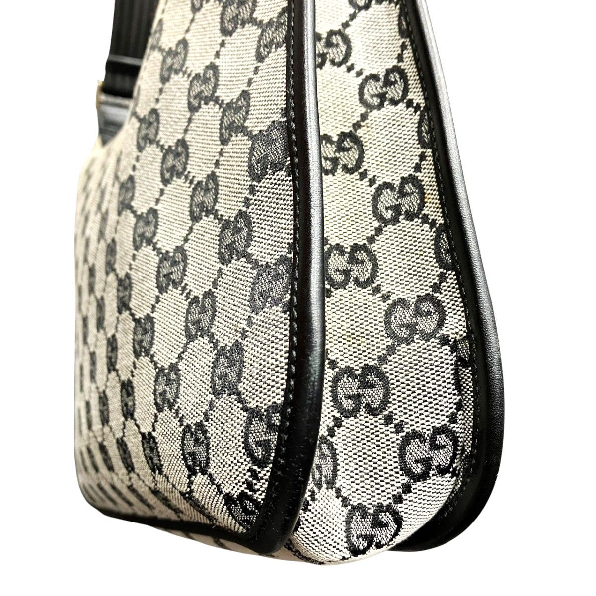 Gucci GG Canvas Shoulder Bag — view 8